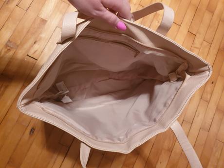 Velka bezova kabelka,