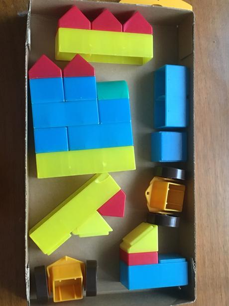 Stavebnicové kocky 13 ks,