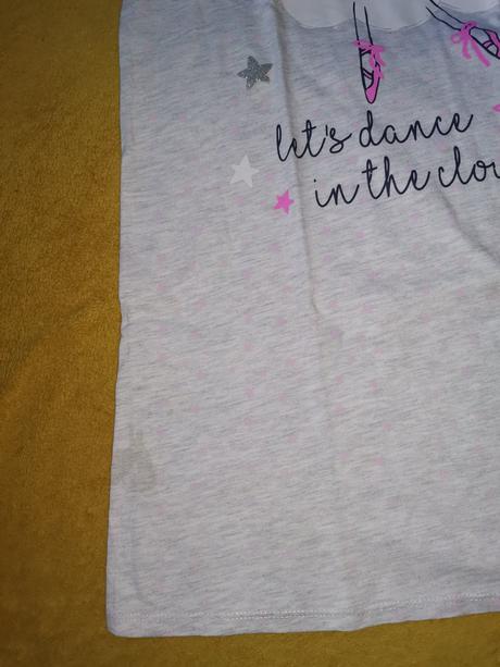 Nočná košeľa, 122