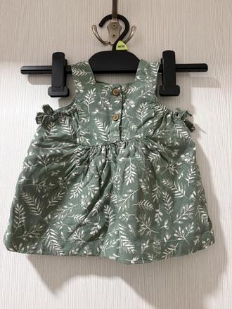 Dievčenské šaty, 56