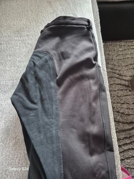 Jazdecke nohavice, 164