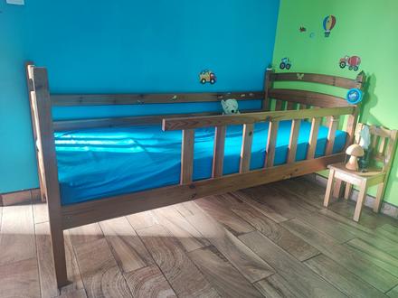Posteľ 180x90 + dormeo matrac, šírka (cm): 90,dĺžka (cm): 180