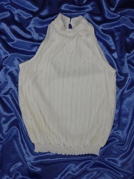 Spoločenský plisovaný top, 44