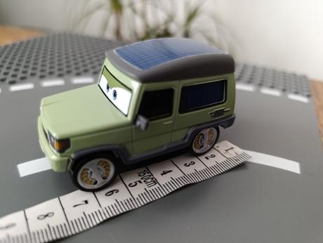 Cars mcqueen,, axelrod,, autá,