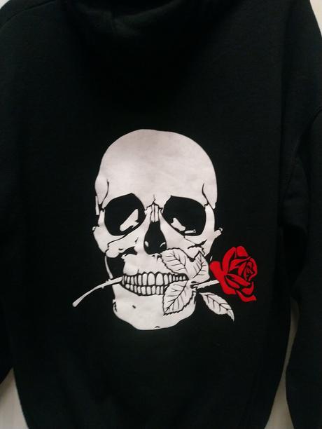 Čierna mikina klokanka s motívom vzadu, fruit of, xl