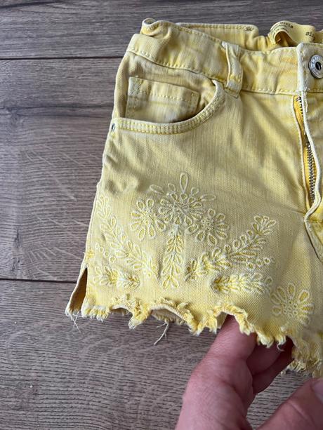 Rifľové kraťasky, cena s poštou, zara,134