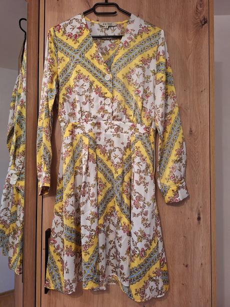 Saténové šaty, s / xs