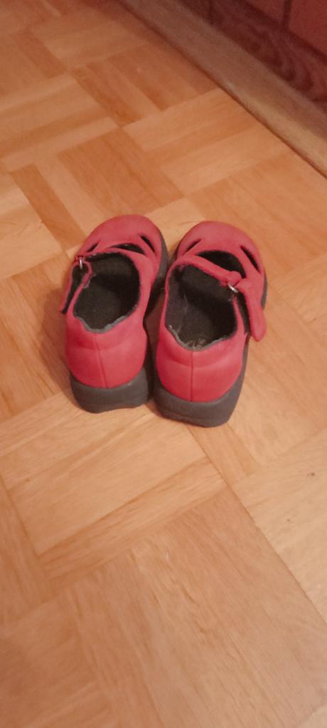 Elegantné topánočky, 24