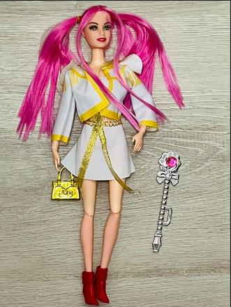 K-pop demon hunters bábíka, 