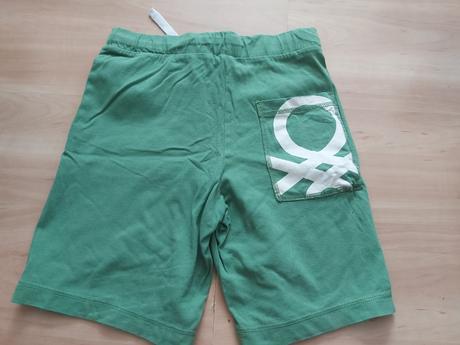 Krátke nohavice, benetton,146
