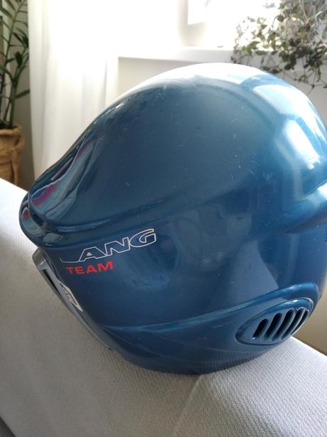 Prilba - veľ. 55 / 56, s