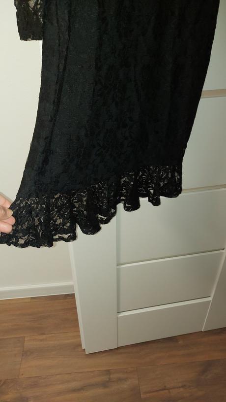 Damske cipkovane saty, m