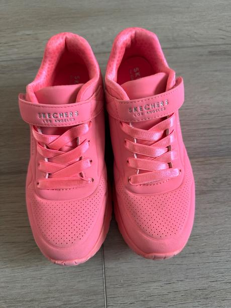 Skechers neon pink tenisky 34, skechers,34