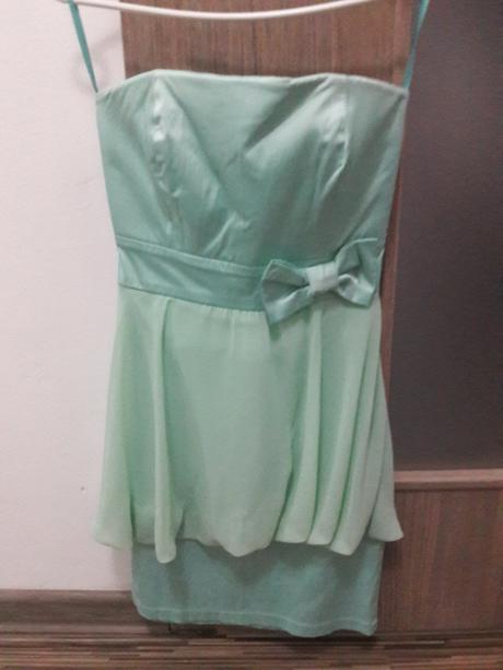 Spolocenske saty, 36