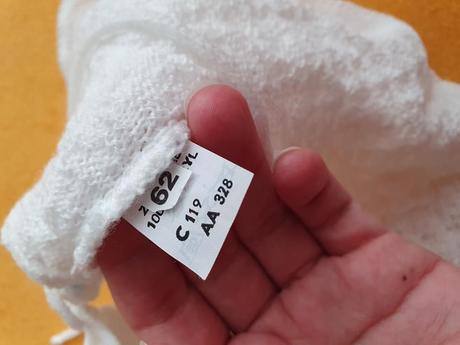 Pletený svetrík s čiapkou č.62, 62