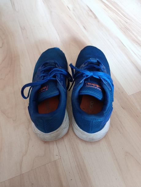 Tenisky adidas, adams,34