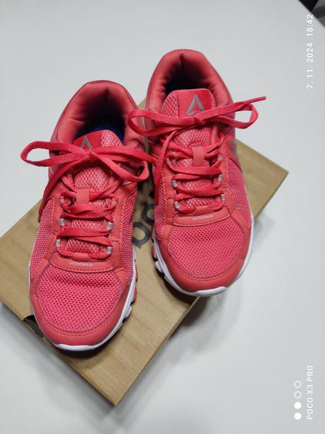 Tenisky, reebok,36