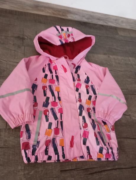 Bunda do dažďa, lupilu,86