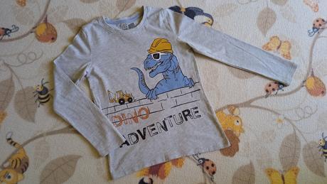 Svetlošedé tričko, pepco,134