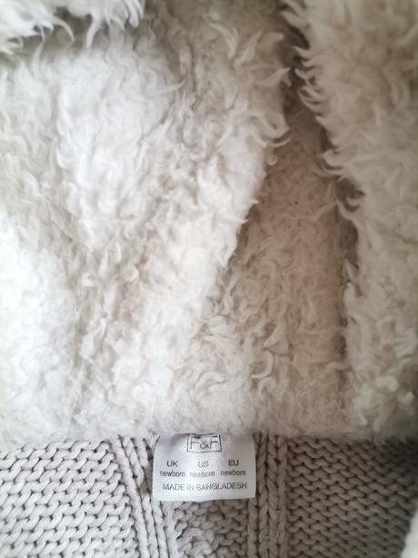 Béžový teply svetrík, f&f,50