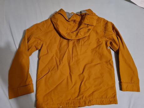 Prechodná bundicka, zara,128