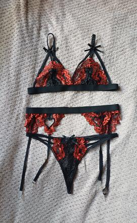 Nová 3-dielna súprava spodného prádla veľ.l, l