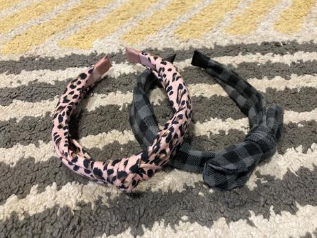 Károvaná a leo čelenka 134/152, takko