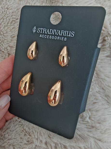 2 páry náušníc, stradivarius