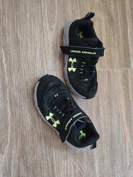 Botasky č.30, under armour,30