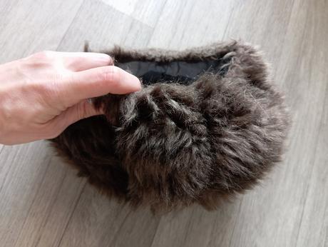 Stará retro baranica s brmbolcom, 