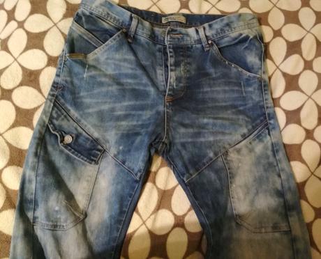 Pánske značkové rifle, 30