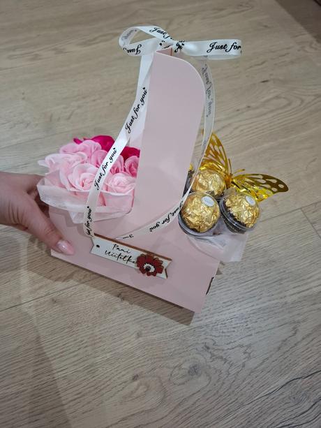 Pre pani učiteľku, 