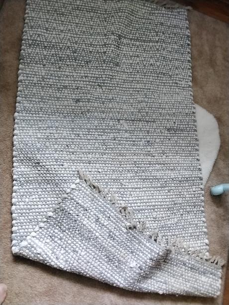 Koberce modro- biele, 