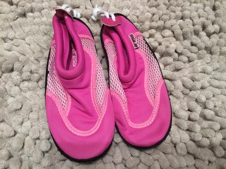 Obuv do vody vel 30 nová, 30