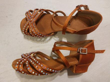 Tanečné topánky veľ. 29, 29