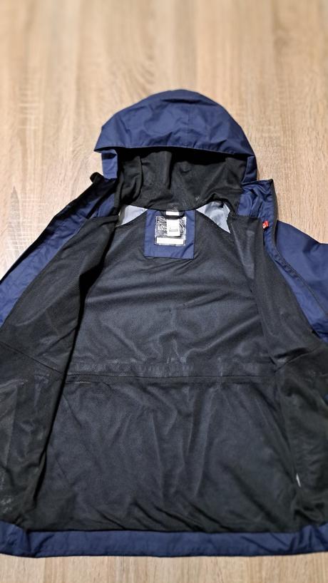 Nepremokavá bunda quechua, quechua,152