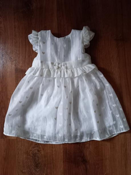 Dievčenské šaty, 80