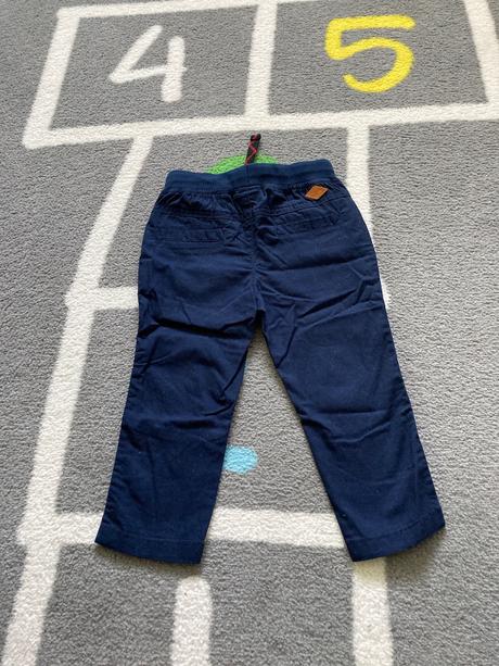 Nohavice, coccodrillo,86