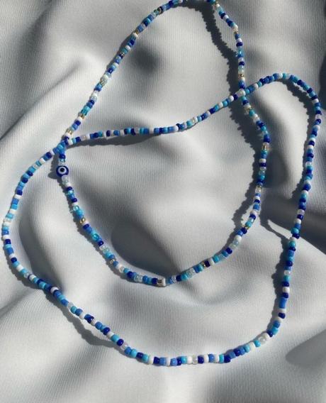 Ručné pletené náramky, 