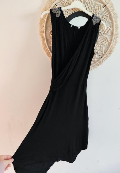 Asymetrické šaty, m