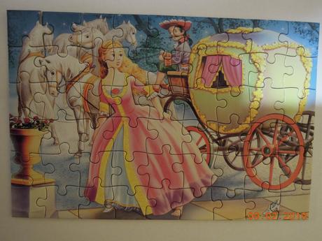 Puzzle popoluška (54 dielikov), 