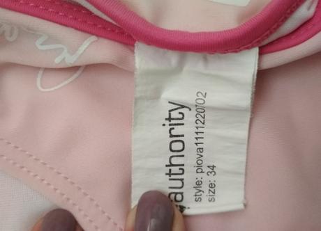 Plavky pre slečnu č. 152/158, authority,152