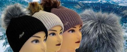 Čiapočka s pravým jemným brmbolcom,