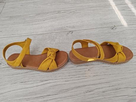 Predám sandalky esprit, č. 33, esprit,33