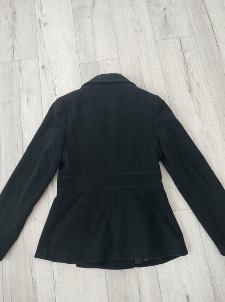 Hrubší kabátik, f&f,38