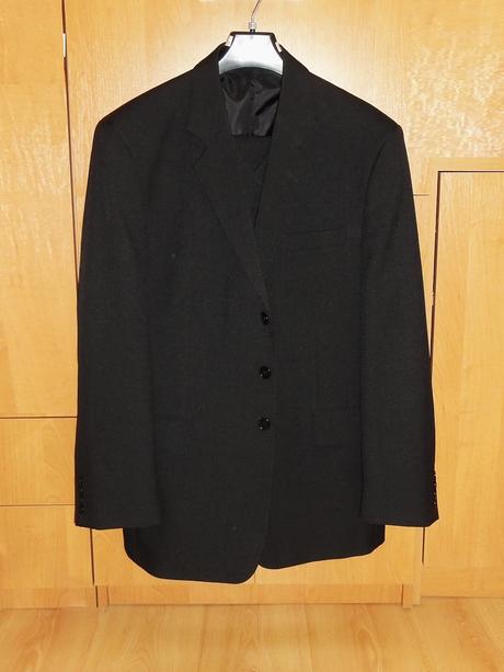 3 dielny pánsky oblek, 54