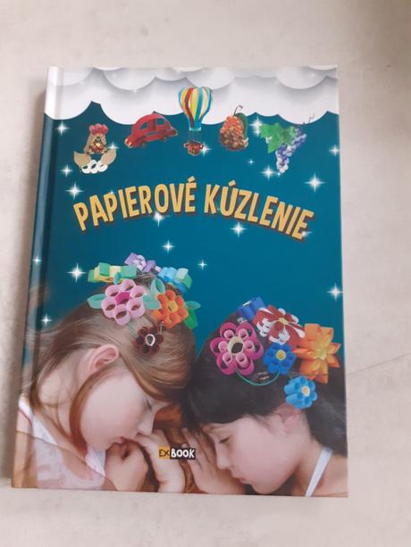 Kniha papierové kúzlenie, 