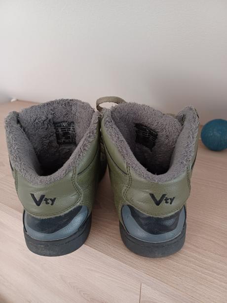 Chlapčenské oteplené topánky, victory,35