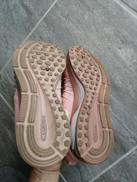 Tenisky nikeair v37 ružové, nike,37