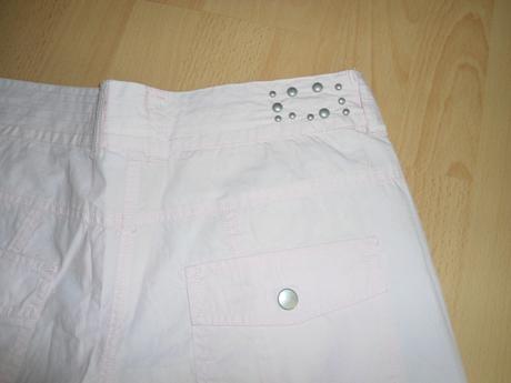 Kratke damske letne ruzove nohavice, l